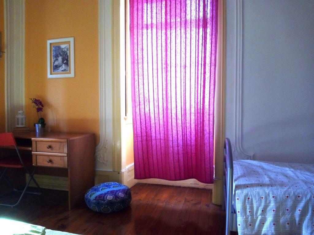 レフュージ イン サンタ マルタ リスボン 部屋 写真